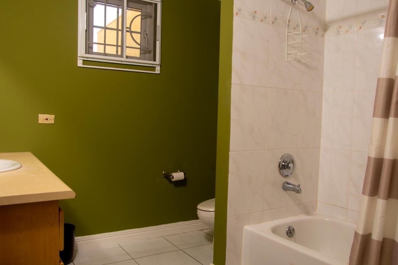 Apartamento Vacation Getaway In Mango Walk Country Club Montego Bay Exterior foto